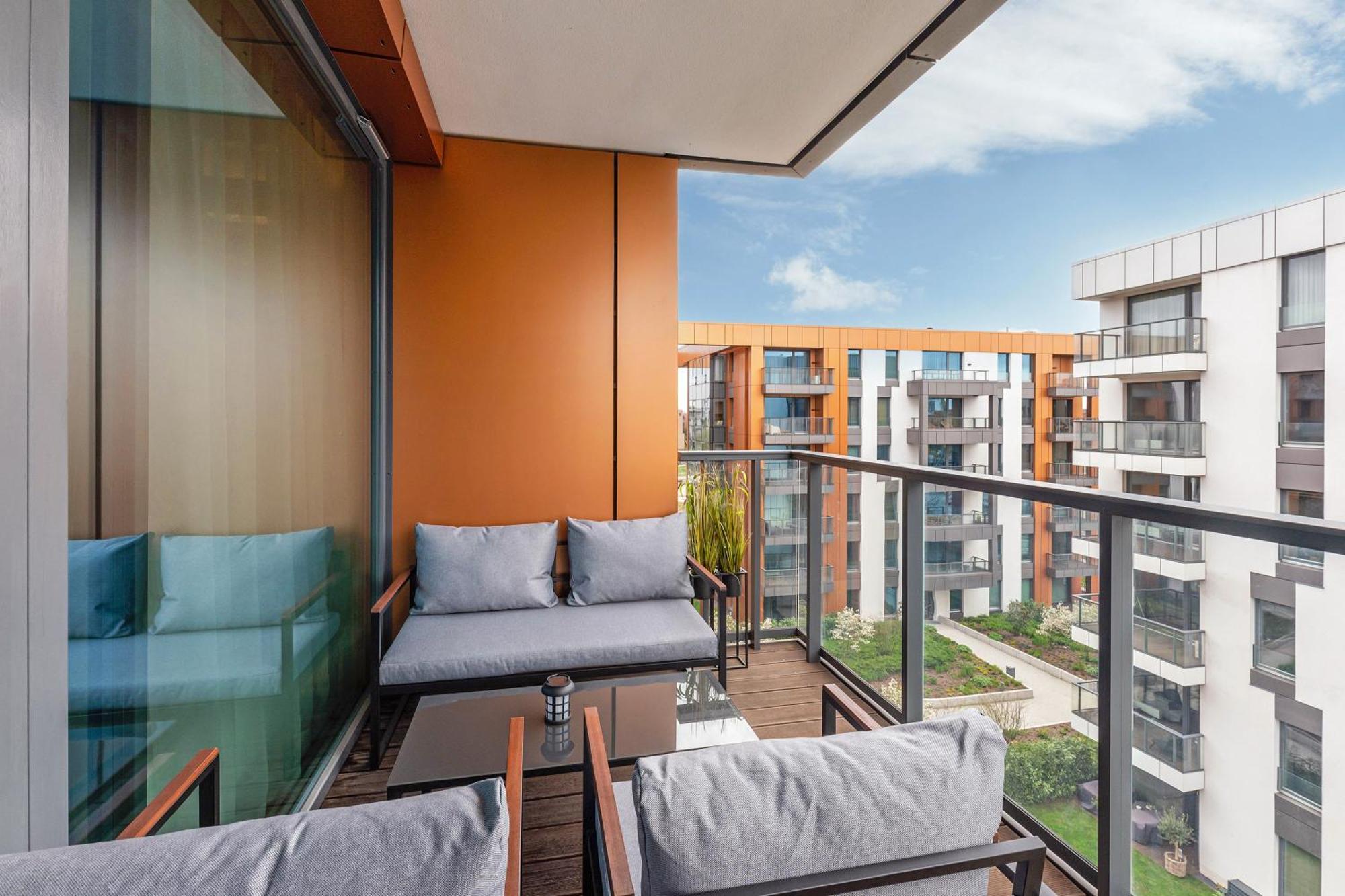 Brabank Riverside - Sauna, Business & Gym By Downtown Apartments غدانسك المظهر الخارجي الصورة