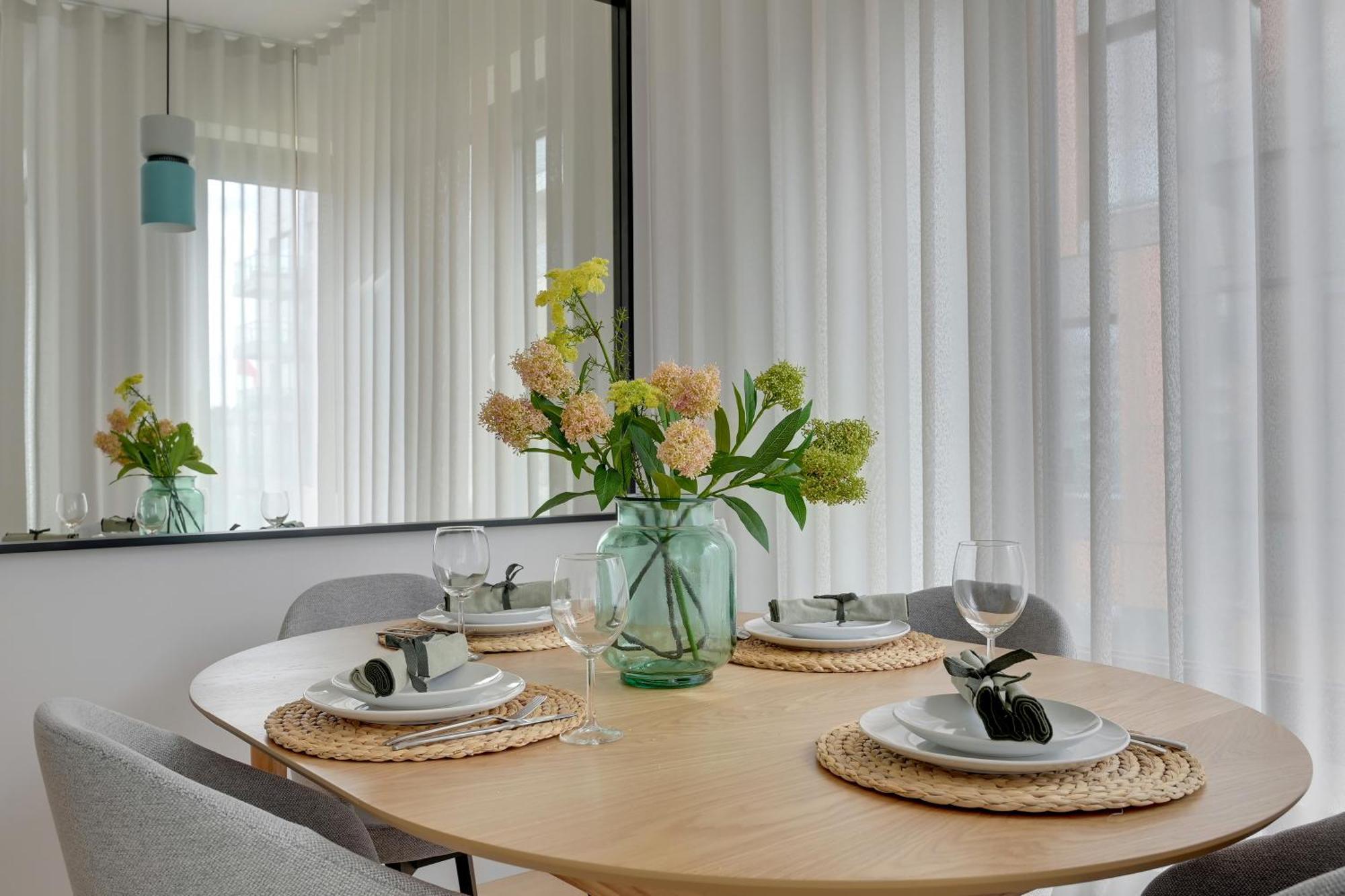 Brabank Riverside - Sauna, Business & Gym By Downtown Apartments غدانسك الغرفة الصورة